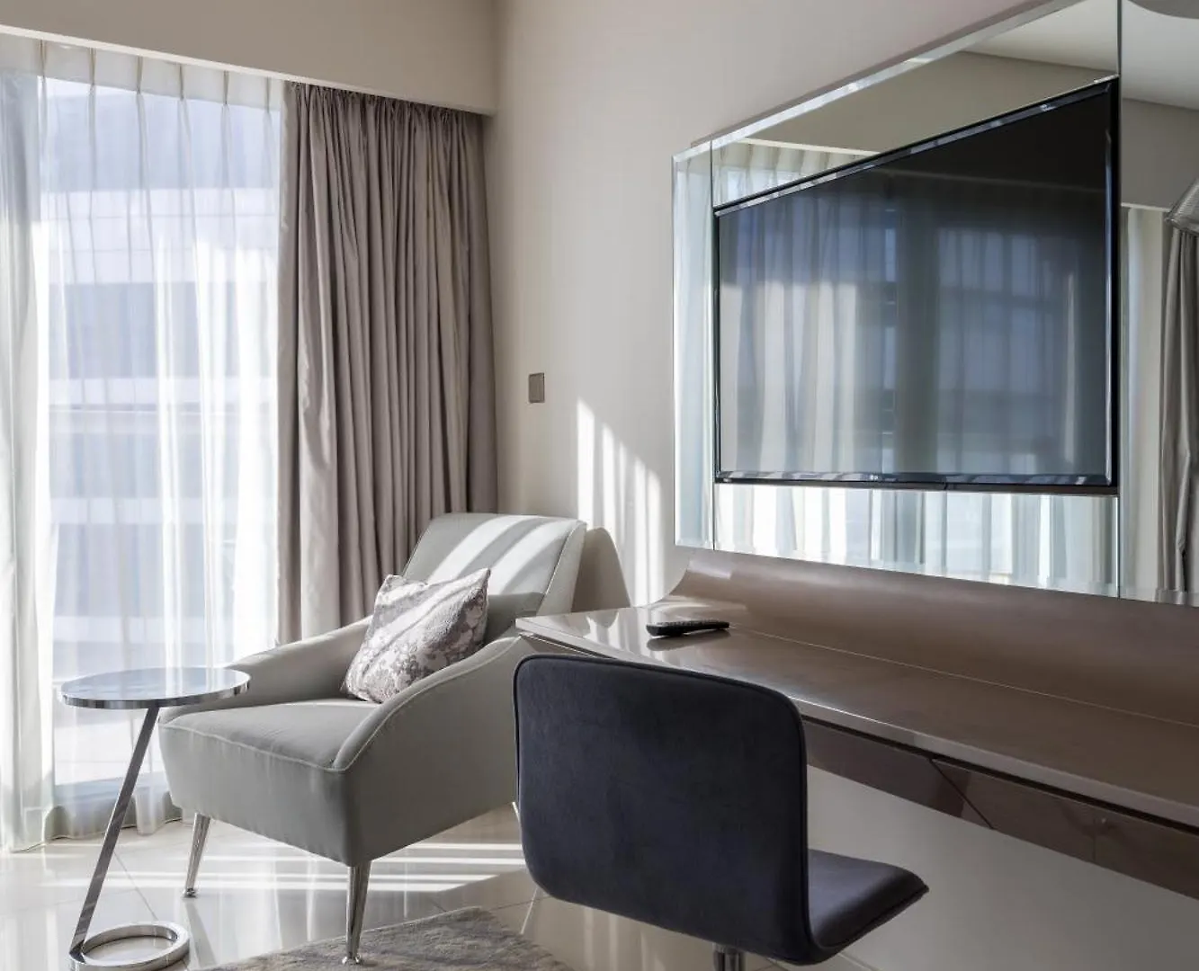 Cozy 1Br With Balcony Great View, Damac Towers Apartment Dubai United Arab Emirates