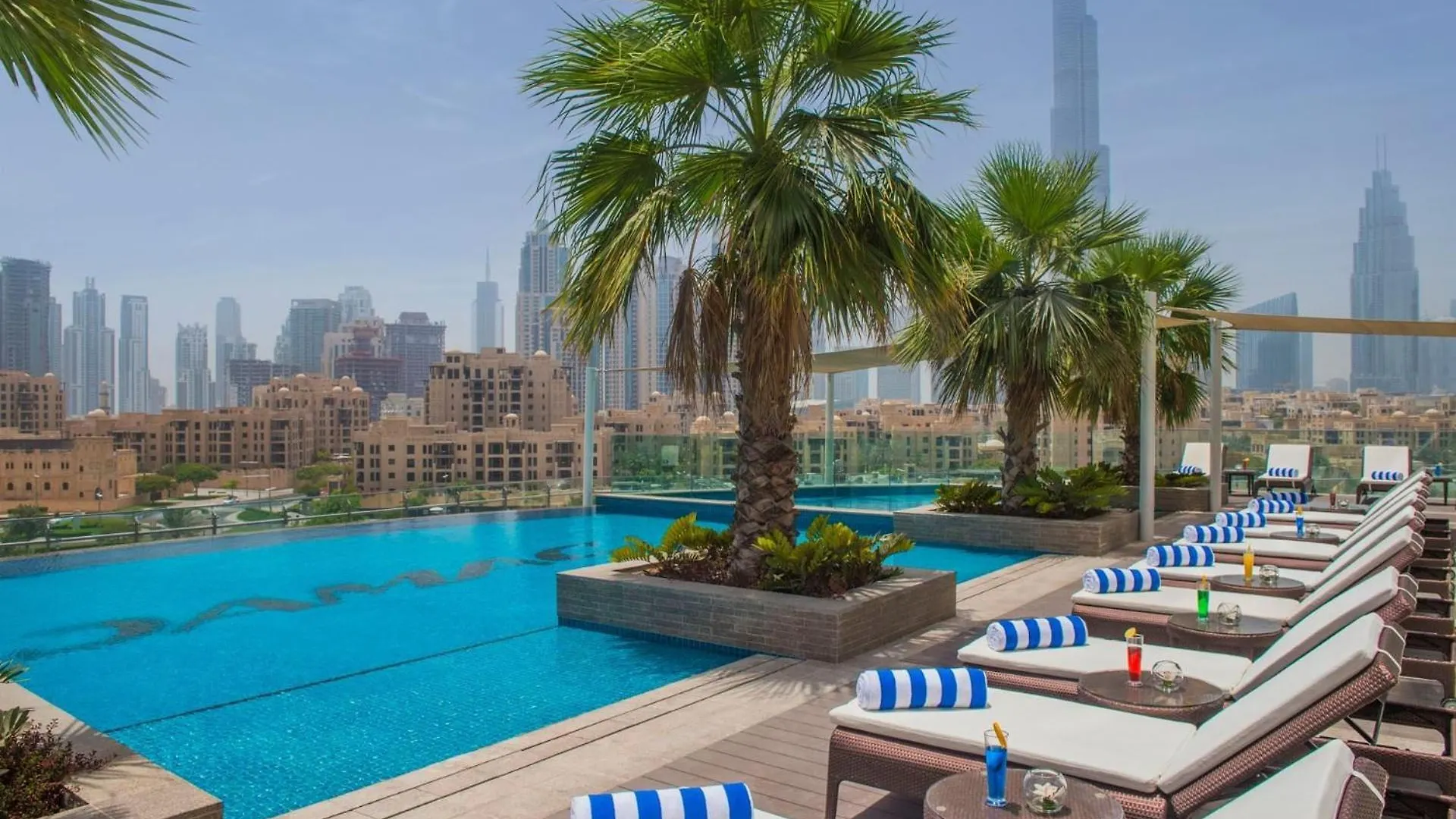 Cozy 1Br With Balcony Great View, Damac Towers Apartment Dubai