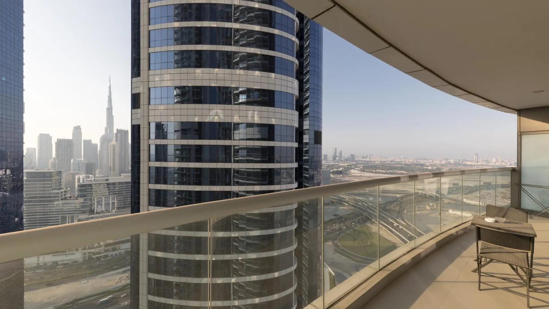 Cozy 1Br With Balcony Great View, Damac Towers Apartment Dubai 0*,  United Arab Emirates